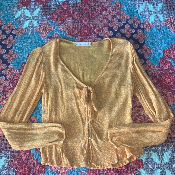 Summer top//Floral//Peplum//Abercrombie - Picture 2 of 6